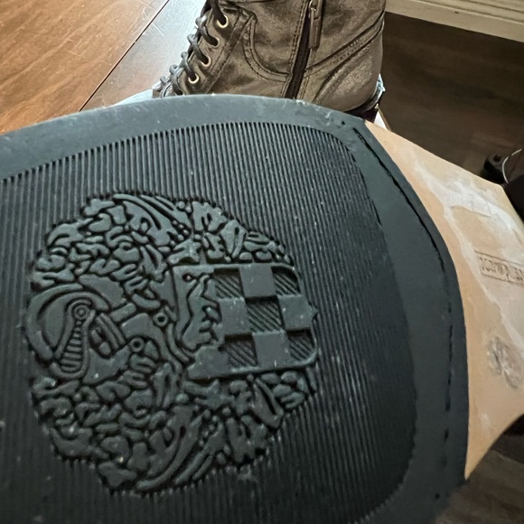 Vince camuto soft suede boots - Picture 4 of 8